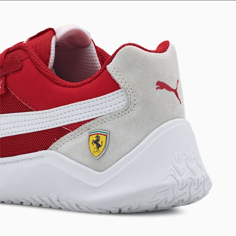 Puma x Ferrari Future DC sneakers - 37.5 - detail // __ Rocket Copywriting //