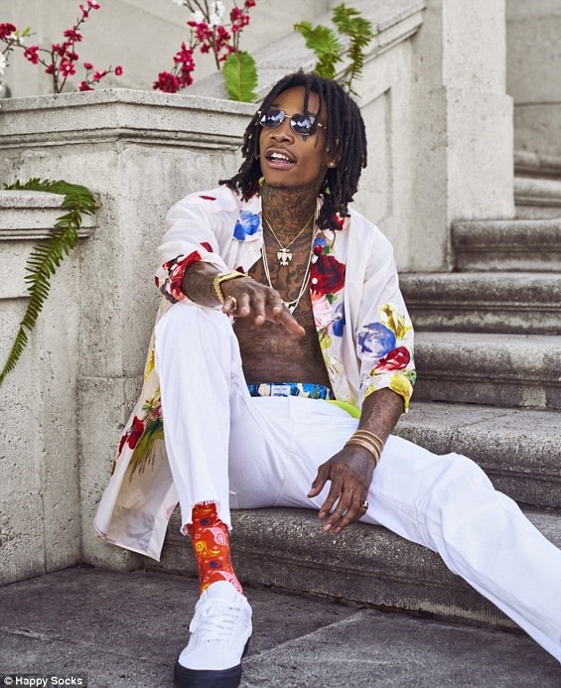 Happy Socks x Wiz Khalifa - Raw boxer - Wiz chillin' on the stairs [cut] // posted by __ Rocket Copywriting //
