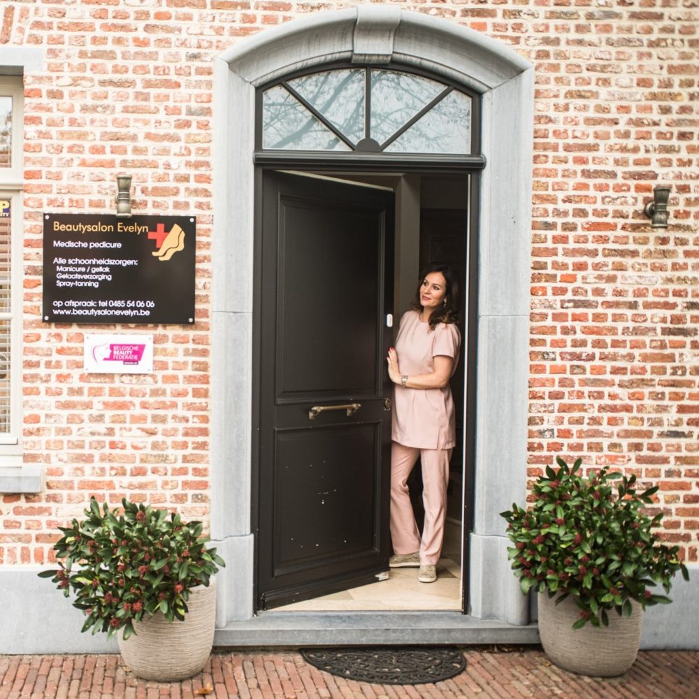 Shortcopy Ads - foto van homepage Beatysalon Evelyn // posted by __ Rocket Copywriting //