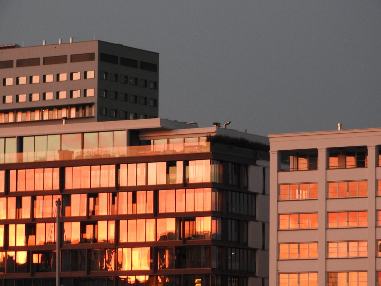 Het effect van licht op je geest en op je woning // photographed and posted by __ Rocket Copywriting //